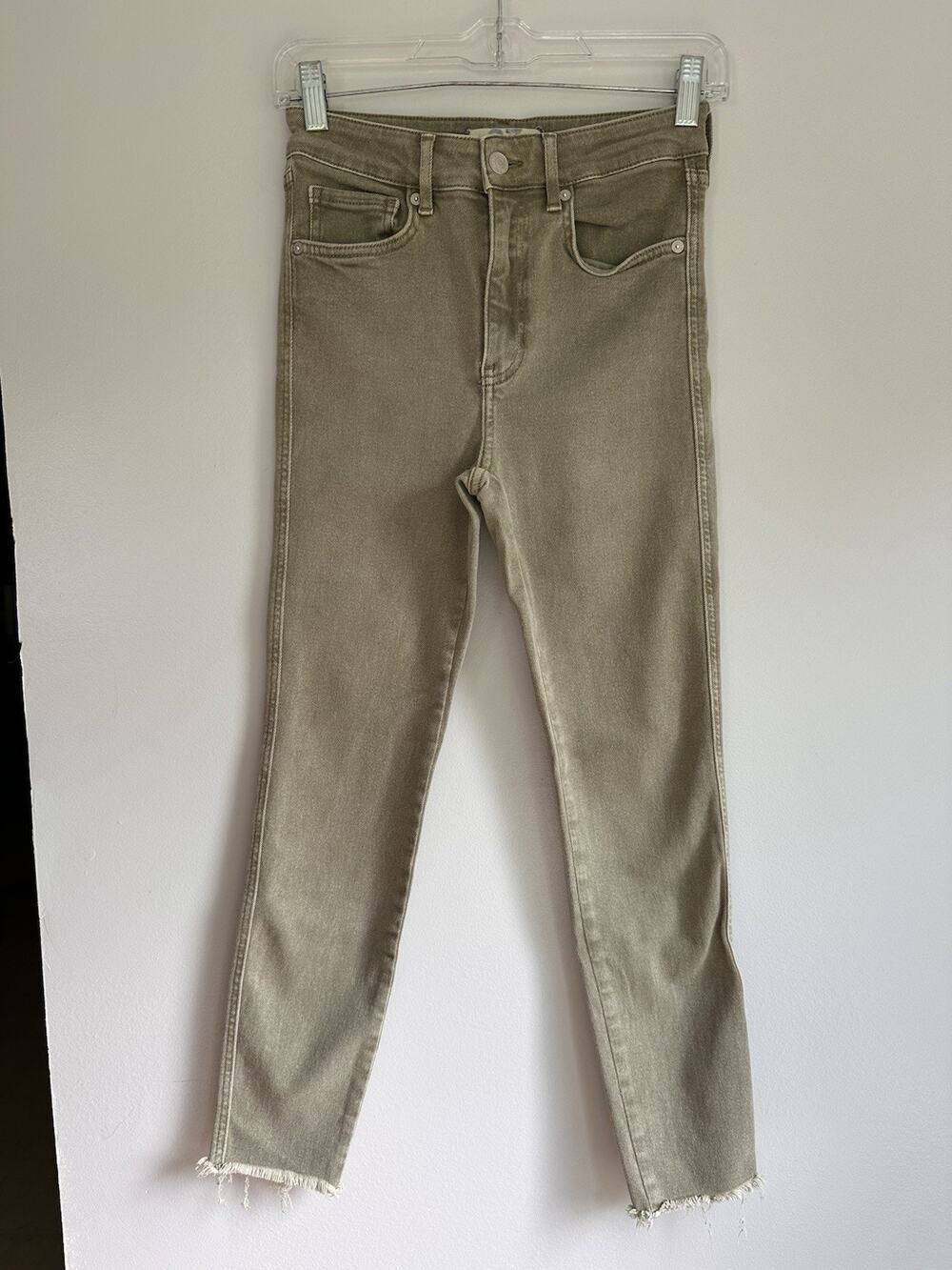 Free People We The Free Cropped Skinny Leg Jeans Women’s Size 27 Sage Green